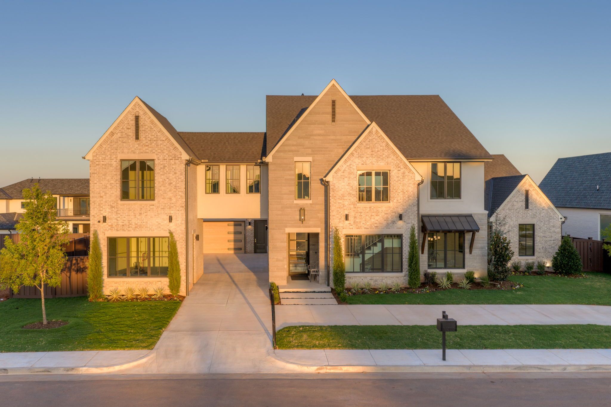 DCO_Featured-Property_14700-Chamberry_1