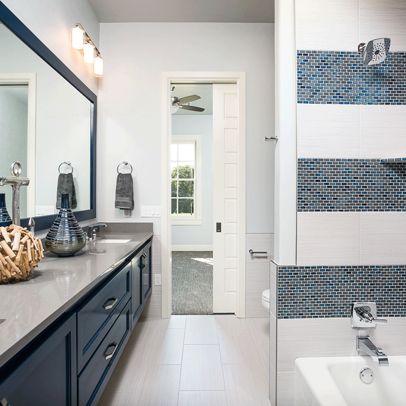 Past-Projects_Bathrooms_0060_downstairs-jack-jill-bath