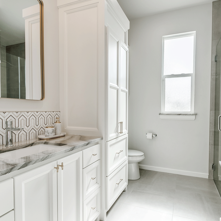 Past-Projects_Bathrooms_0114_5716-fontaine-dr-92